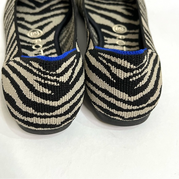 Rothys Zebra Print Flats 8.5 - Picture 8 of 12
